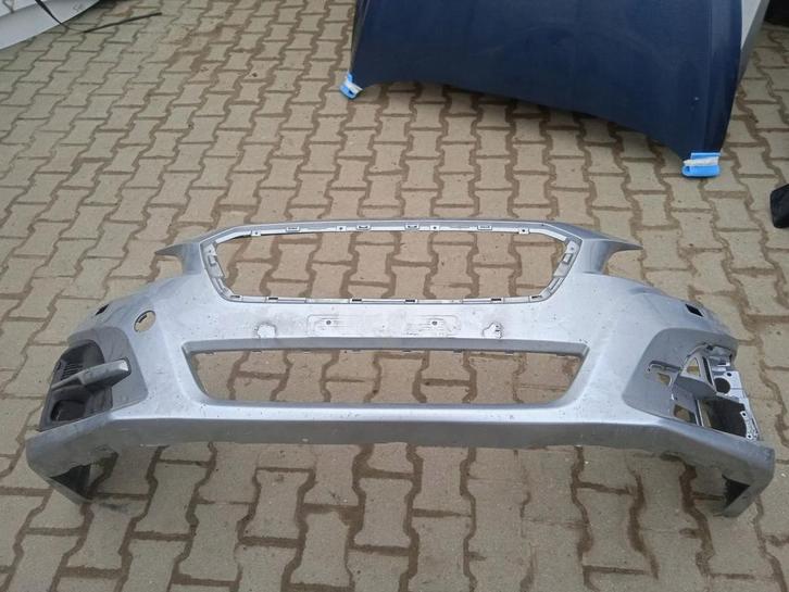 Subaru Levorg 14-21 voorbumper, Auto-onderdelen, Carrosserie, Bumper, Subaru, Voor, Gebruikt, Ophalen of Verzenden