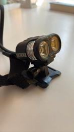 BBB licht voor helm - 800 lumen, Gebruikt, Batterij, Voorlicht, Ophalen of Verzenden