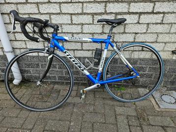 koerfiets beschikbaar voor biedingen