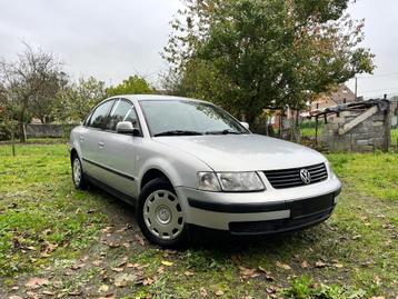 VW Passat  disponible aux enchères