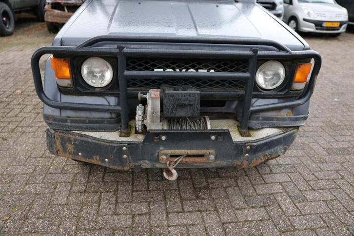 WARN 8274 FAST RUNNER 12 V Toyota Landcruiser/Land Cruiser, Autos : Pièces & Accessoires, Autres pièces automobiles, Toyota, Enlèvement