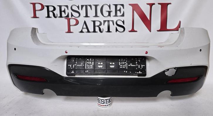 Achterbumper BMW 1 Serie F20 F21 LCI M140I PDC Bumper M TECH, Auto-onderdelen, Carrosserie, Bumper, Achter, Gebruikt, Herkomst onderdeel bekend