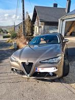 Alfa Romeo Giulia super 2017 à vendre, Autos, Achat, Beige, Automatique, Particulier