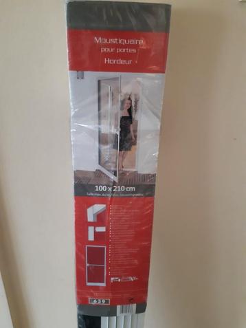 Hordeur aluminium voor max 100x210 cm beschikbaar voor biedingen