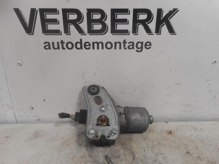 RUITENWISSERMOTOR VOOR Opel Astra H SW (L35) (0390241538), Auto-onderdelen, Ruiten en Toebehoren, Opel, Gebruikt