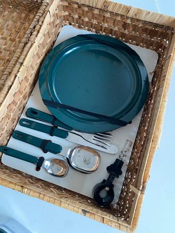 Picknickmand beschikbaar voor biedingen