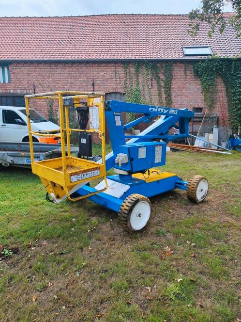 Nifty HR12 met nieuwe accu's en lader!, Zakelijke goederen, Machines en Bouw | Liften, Steigers en Ladders, Ophalen of Verzenden