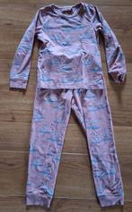 Someone roze pyjama zwanen 122, Kinderen en Baby's, Kinderkleding | Maat 122, Meisje, Gebruikt, Ophalen of Verzenden, Nacht- of Onderkleding