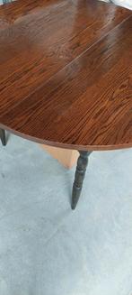 Ronde tafel en 6 stoelen, Ophalen