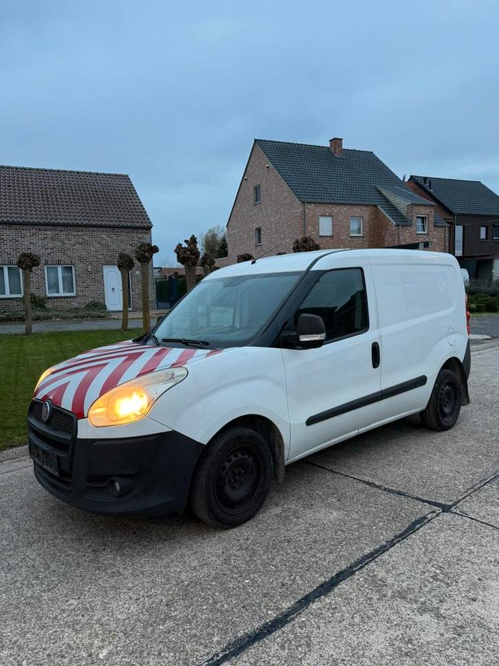Fiat doblo 1.6d 2011 lichte vracht, Auto's, Bestelwagens en Lichte vracht, Particulier, Fiat, Ophalen