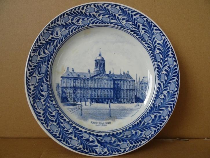 Antiek wandbord Petrus Regout koninklijk paleis Amsterdam, Antiek en Kunst, Antiek | Wandborden en Tegels, Ophalen of Verzenden