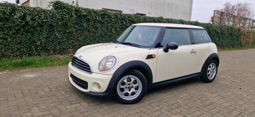 Mini One 1.6D van 2011, met 230.000kms, Auto's, Mini, Bedrijf, Te koop, One, Diesel, Euro 5, Berline, 3 deurs, Handgeschakeld