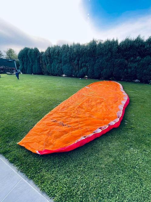 Advance Alpha 4 Paragliding | 28, Sport en Fitness, Zweefvliegen en Paragliding, Zo goed als nieuw, Complete paraglider, Ophalen of Verzenden