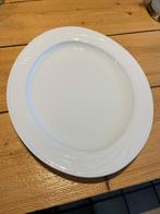 Plat de service ovale en porcelaine blanche Lubiana, Enlèvement ou Envoi, Comme neuf, Balance ou Balances, Autres styles