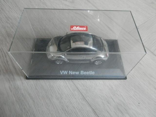 New Beetle chromé, échelle 1:43, Schuco, Hobby & Loisirs créatifs, Voitures miniatures | 1:43, Neuf, Voiture, Schuco, Enlèvement
