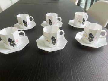 KOFFIETASSEN beschikbaar voor biedingen