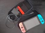 Nintendo switch - met oplader, oplaadstation, opbergzakje, Games en Spelcomputers, Spelcomputers | Nintendo Switch, Ophalen, Zo goed als nieuw