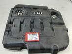CACHE MOTEUR Volkswagen Golf VII (AUA) (04L103925K), Autos : Pièces & Accessoires, Volkswagen, Mevr. I. Hauben, Utilisé, Rue de l'Espoir 34 34
4030  GRIVEGNÉE, BE