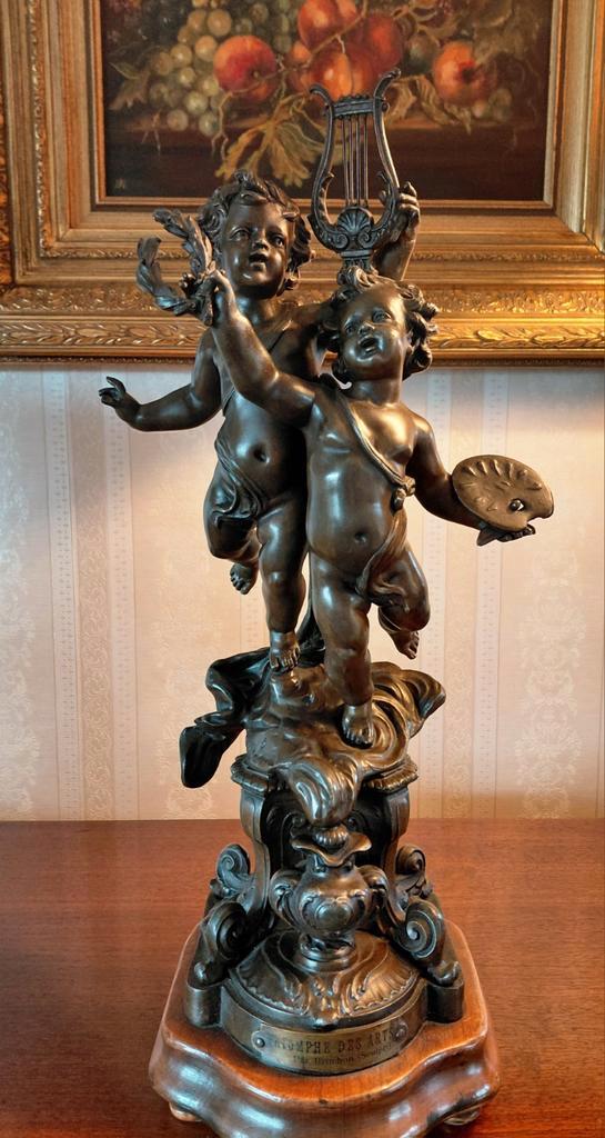 Bronzen beeld 'Triomf der Kunsten' - Bruchon, Antiek en Kunst, Kunst | Beelden en Houtsnijwerken, Ophalen