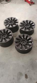 Tesla model Y 21inch, Auto-onderdelen, Banden en Velgen, Ophalen, Gebruikt, Velg(en)