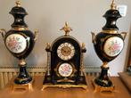 Limoges klok en bijhorende vazen, Ophalen