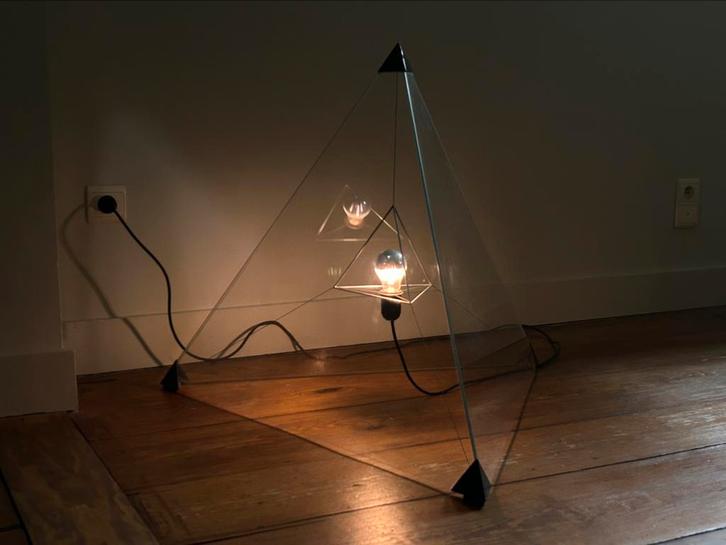 Tetrahedron XL - Frans van Nieuwenborg & Martijn Wegman -‘79, Antiek en Kunst, Kunst | Designobjecten, Ophalen