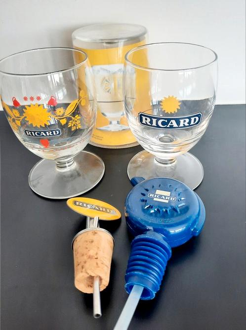 Ricard Pastis collecter set , glazen , dispenser ,  verzamel, Verzamelen, Glas en Drinkglazen, Zo goed als nieuw, Ophalen of Verzenden