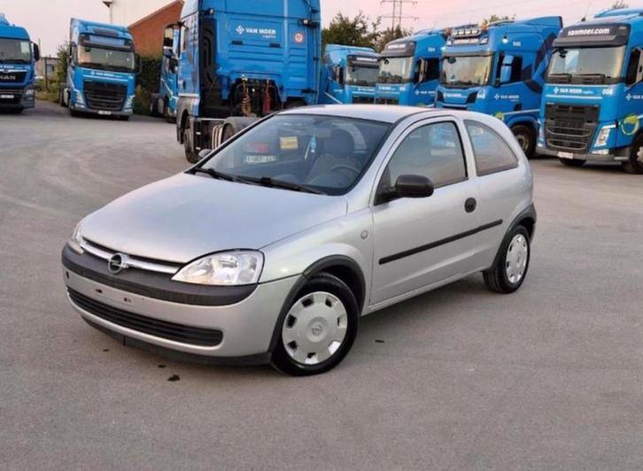 Opel corsa 1.0l tres propres très bonne voiture de ville., Auto's, Opel, Particulier, Corsa, Benzine, 3 deurs, Ophalen
