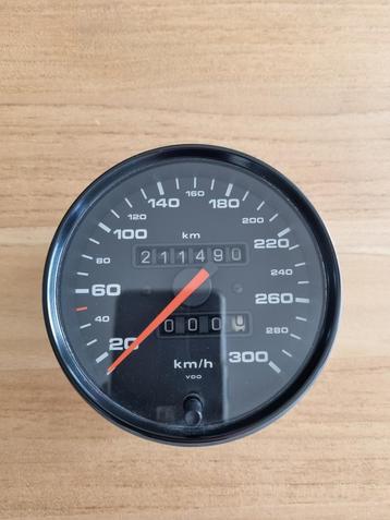 Porsche 964 VDO snelheidsmeter met kilometer- en dagteller