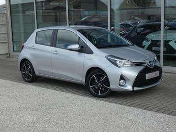 Toyota Yaris Hybrid Style +GPS +Parkeercamera +Cruise contro beschikbaar voor biedingen