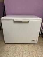 MIELE vrieskoffer 334 L, Elektronische apparatuur, Vriezers en Diepvrieskisten, Ophalen, Zo goed als nieuw