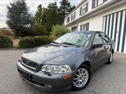 Volvo S40 - Sport Line - Automaat - Gekeurd - Nieuwstaat!, Auto's, Volvo, Bedrijf, S40, ABS, Airbags, Airconditioning, Alarm, Bochtverlichting