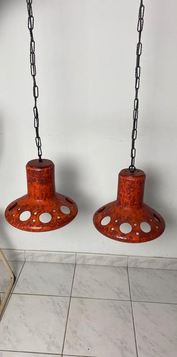 Set van 2 vintage keramiek hanglampen space age