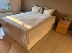 IKEA BRIMNES BED, Huis en Inrichting, Slaapkamer | Bedden, Ophalen, Wit, Tweepersoons, Zo goed als nieuw
