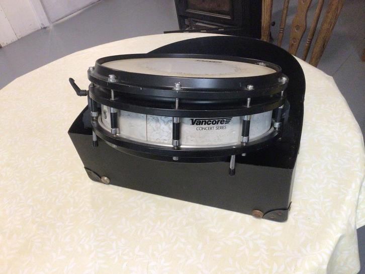 High tension snare vancore, Musique & Instruments, Percussions, Utilisé, Tambour, Enlèvement