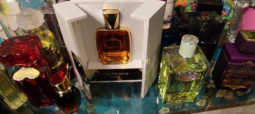 Coffret de luxe d'extrait de parfum NEA from Jul et Mad, Bijoux, Sacs & Beauté, Beauté | Parfums, Utilisé, Enlèvement ou Envoi