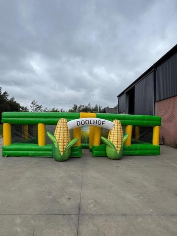 Doolhof nieuw ! 8x9  beschikbaar voor biedingen