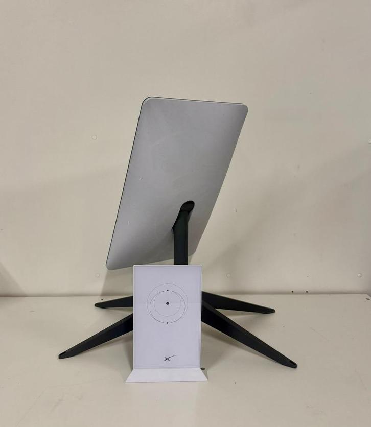 Starlink Standard – bijna nieuw, slechts 5 maanden gebruikt, Computers en Software, Routers en Modems, Zo goed als nieuw, Router met modem