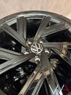 18'' Volkswagen Golf 8 R-Line GTI Bergamo wielenset OEM, 18 inch, Gebruikt, -, -