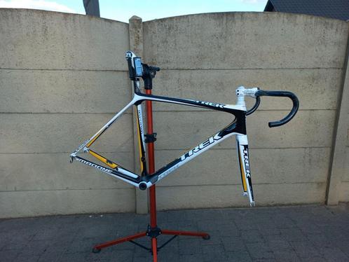 TREK MADONE H3 frameset met schade -> om te herstellen, Fietsen en Brommers, Fietsonderdelen, Gebruikt, Stuur, Ophalen