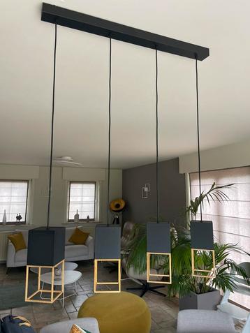 Hanglamp beschikbaar voor biedingen