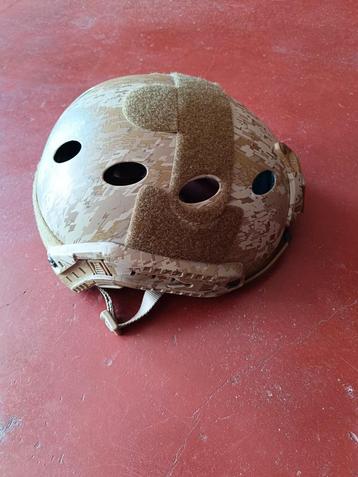 Helm beschikbaar voor biedingen