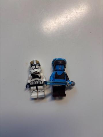 Lego star wars minifigures: Aayla Secura and Clone Trooper G beschikbaar voor biedingen
