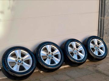 Bmw E60 VELGEN MET 225/55/R17 WINTERBANDEN/ Perfecte staat! beschikbaar voor biedingen