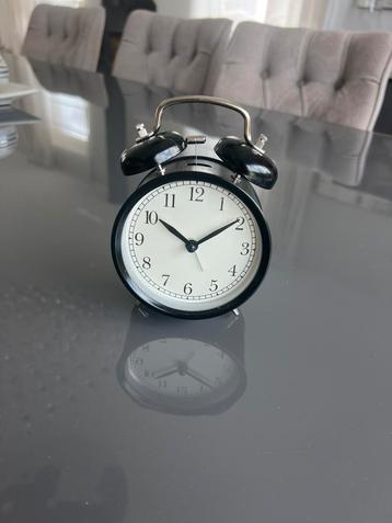Réveil noir 10 cm NEUF, Electroménager, Réveils, Enlèvement