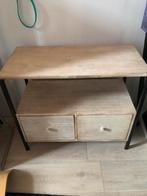 Petit meuble, Ophalen, Gebruikt
