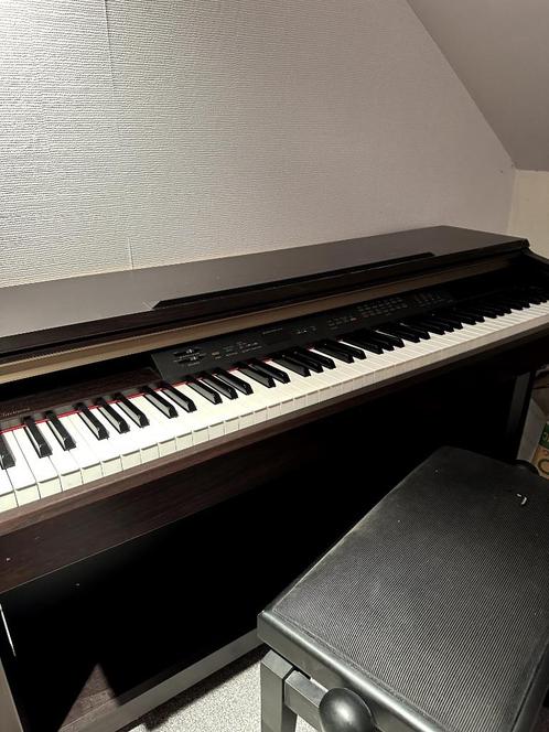 Elektrische piano Yamaha, Muziek en Instrumenten, Piano's, Zo goed als nieuw, Piano, Bruin, Ophalen