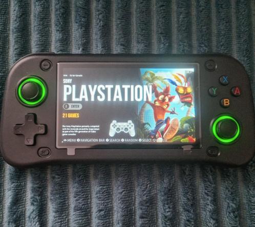 Ultieme draagbare retro-console, Games en Spelcomputers, Spelcomputers | Nintendo 2DS en 3DS, Zo goed als nieuw, Ophalen