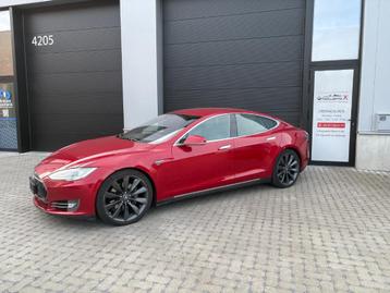 Tesla Model S85D Free supercharge beschikbaar voor biedingen