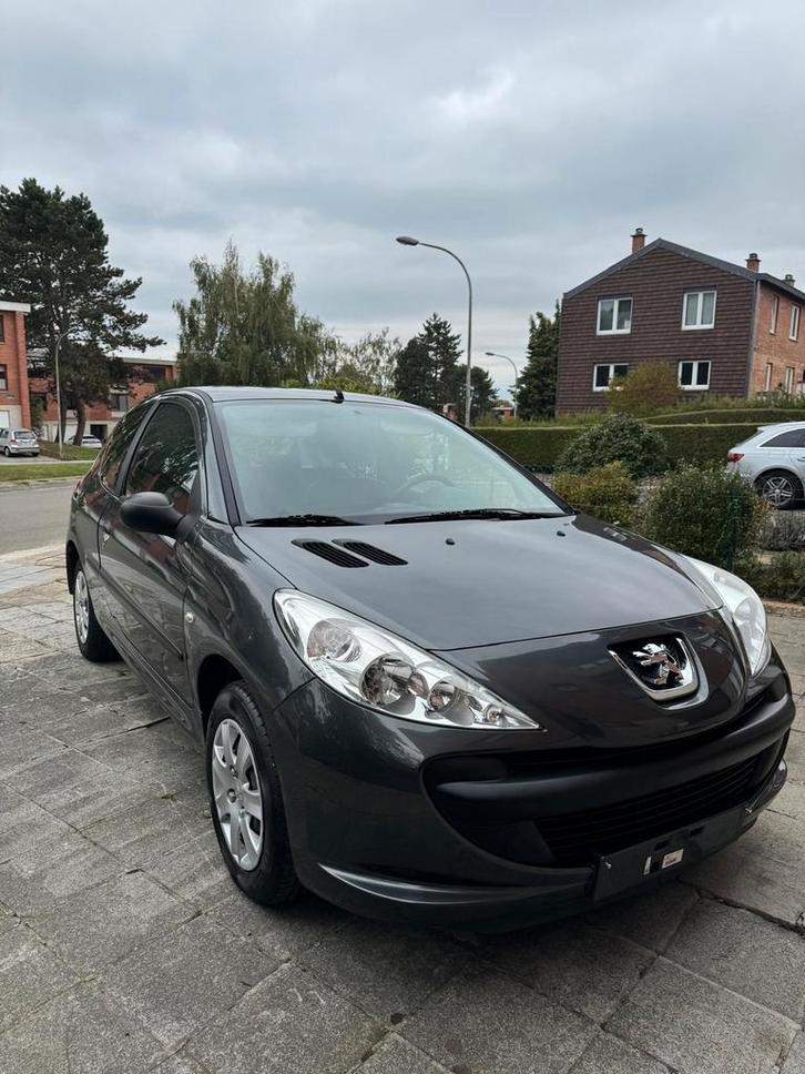 Peugeot 206+ / 61 360KM‼️/ Essence 1.1L / août 2012, Auto's, Peugeot, Particulier, 206+, ABS, Airbags, Alarm, Boordcomputer, Centrale vergrendeling